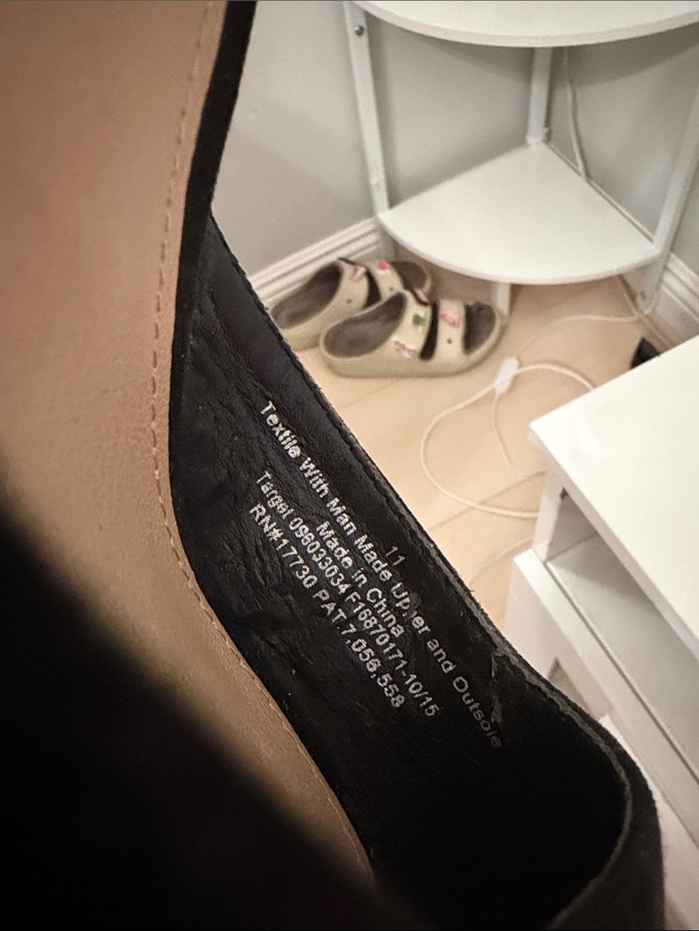 Mossimo - Heels - Picture 3 of 7